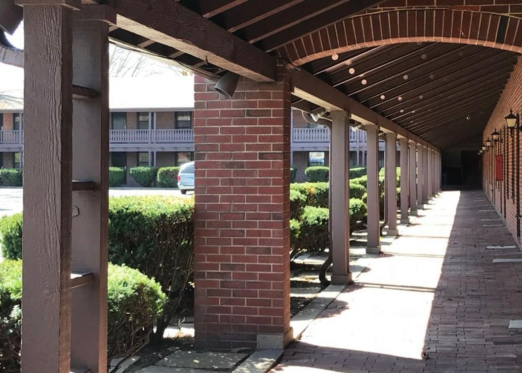 The Lincoln Lodge Urbana Champaign Bagian luar foto