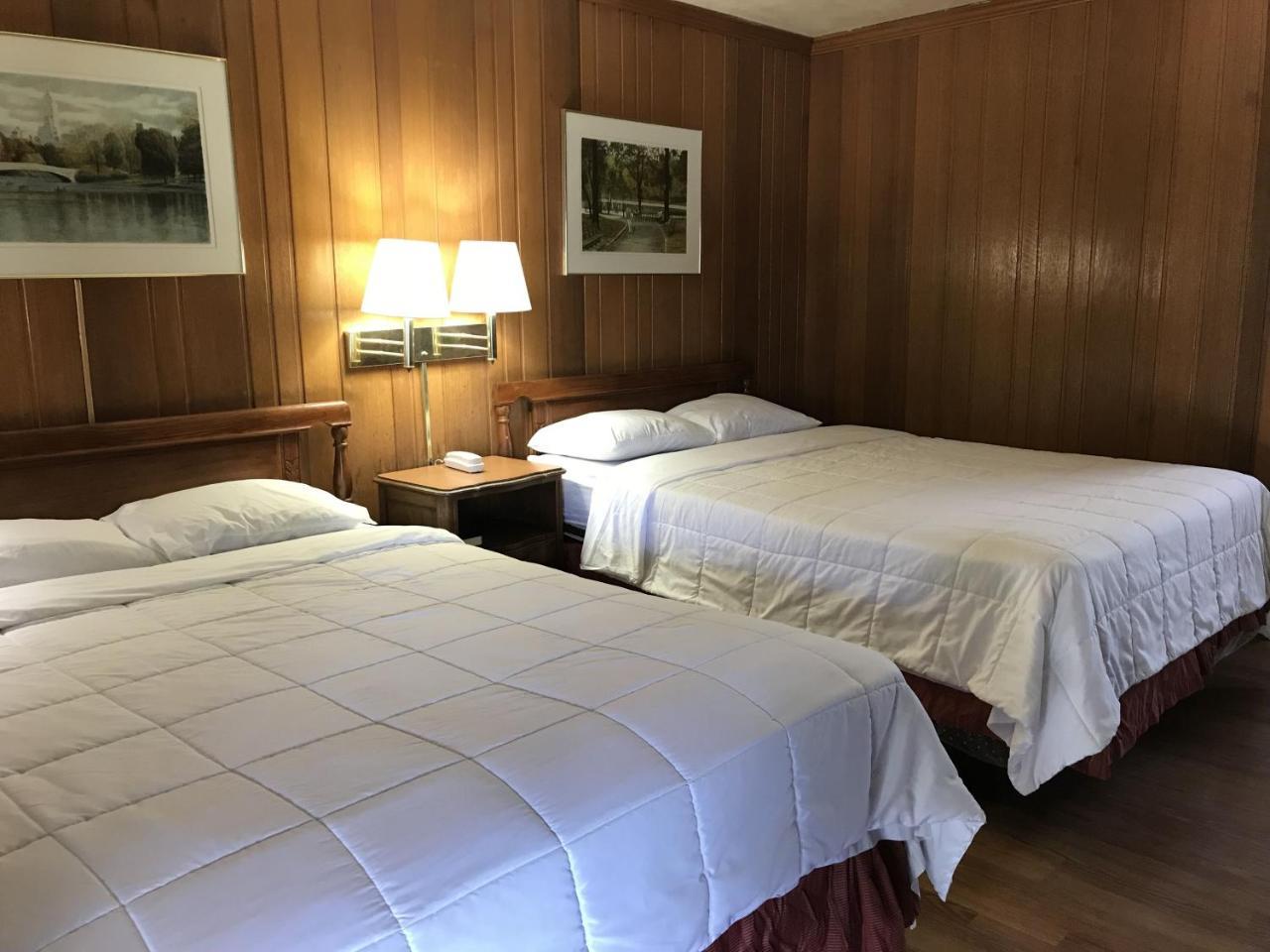 The Lincoln Lodge Urbana Champaign Bagian luar foto